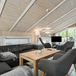 Casa vacanze Lovely In With Sauna