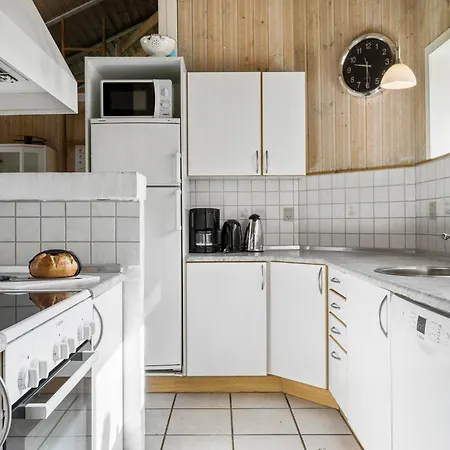5 Bedroom Beautiful In Ringkobing Holiday home *