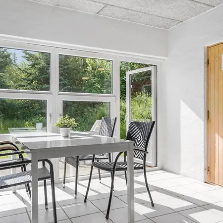 5 Bedroom Beautiful In Ringkobing Norby (Ringkobing-Skjern)