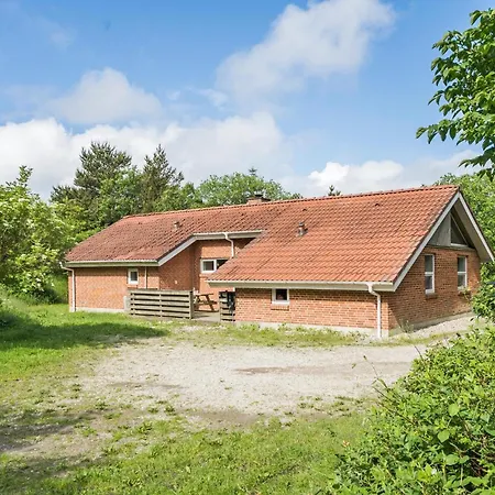 5 Bedroom Beautiful In Ringkobing Vakantiehuis Norby (Ringkobing-Skjern)