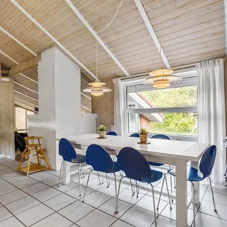 5 Bedroom Beautiful In Ringkobing *