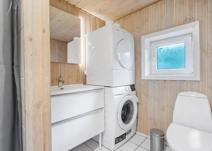 Vakantiehuis Beautiful In With Sauna *